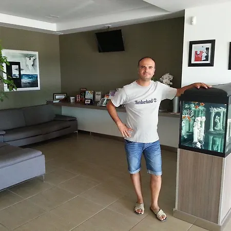Poseidon Hotell 3*